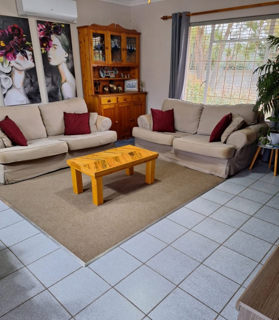 3 Bedroom Property for Sale in Porterville Western Cape